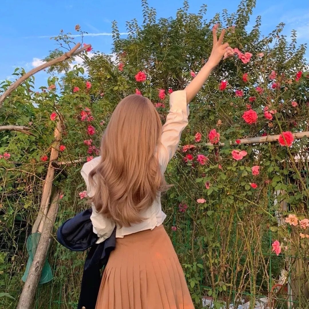 空谷芳草